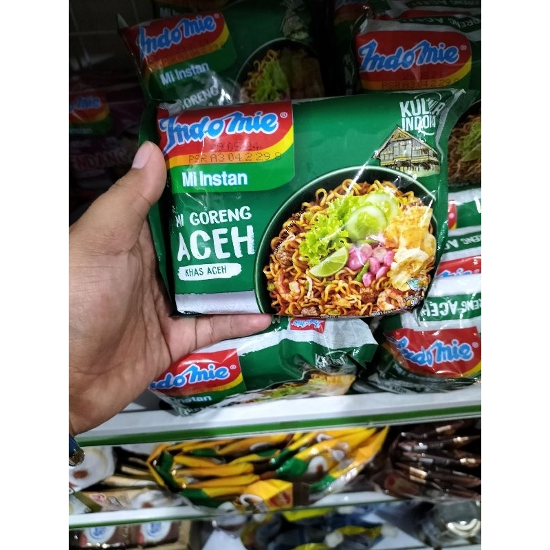 

indomie goreng aceh