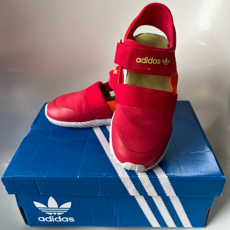 Sepatu Adidas Anak (Preloved)