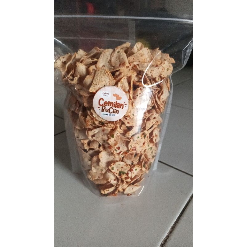 

Basreng pedas daun jeruk