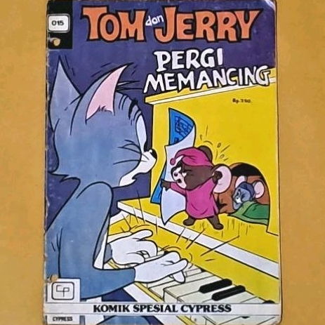 komik TOM & JERRY #15. Komik Spesial Cypress. ada bekas lobang bundel. Cypress.