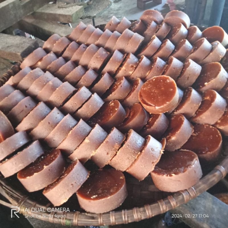 

GULA_AREN_ASLI_LANGKAPLANCAR_PANGANDARAN