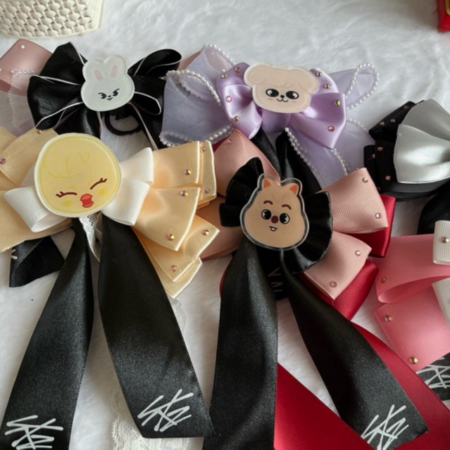 

Pita ribbon skz lightstick worldtour