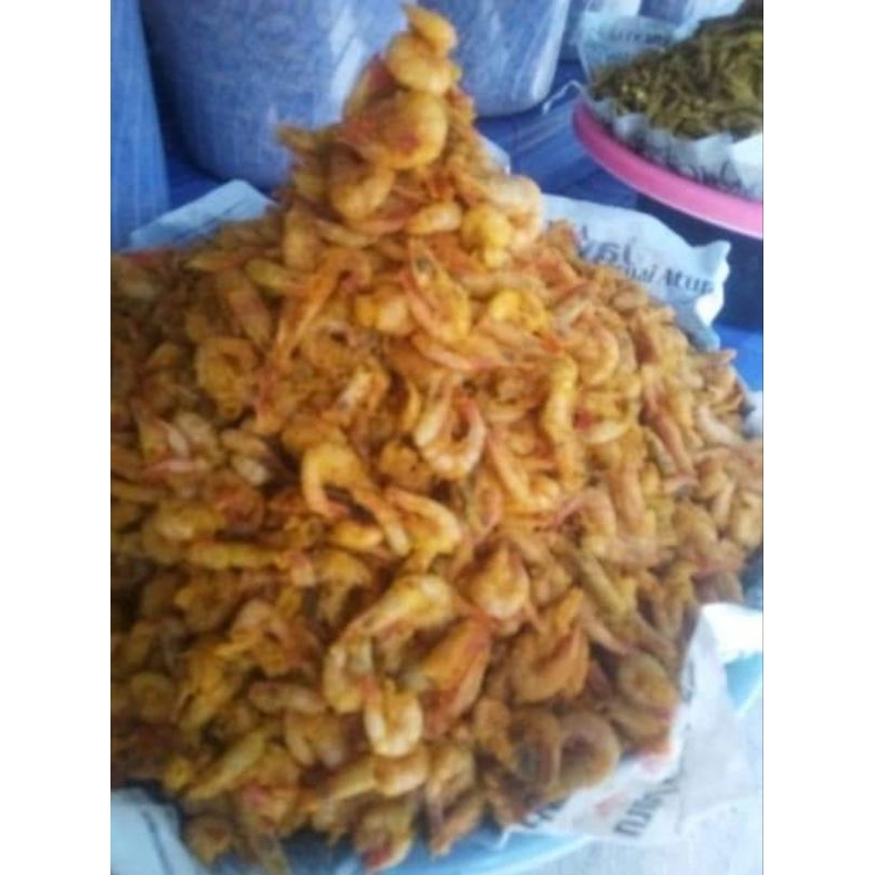 

Udang goreng Waduk Gajah Mungkur Wonogiri.Sangat lezat di temani nasi dan Sambal