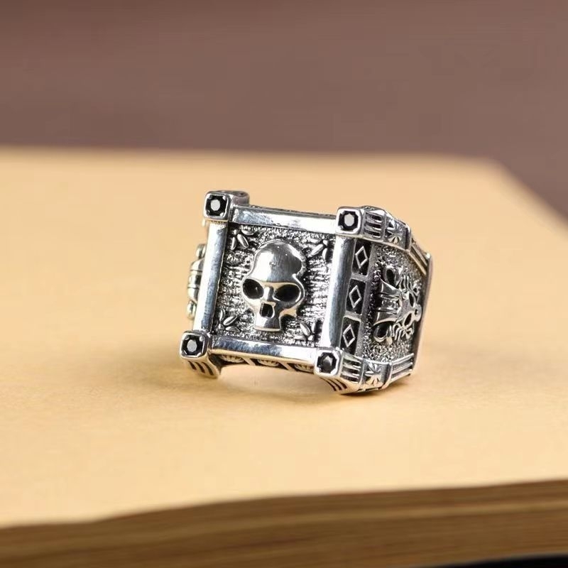 Cincin Tengkorak Kotak Silver/Cincin Pria Tengkorak Kotak Vintage