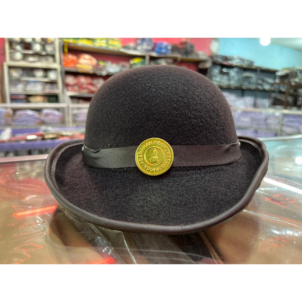 Topi Boni Pramuka Penggalang untuk perempuan