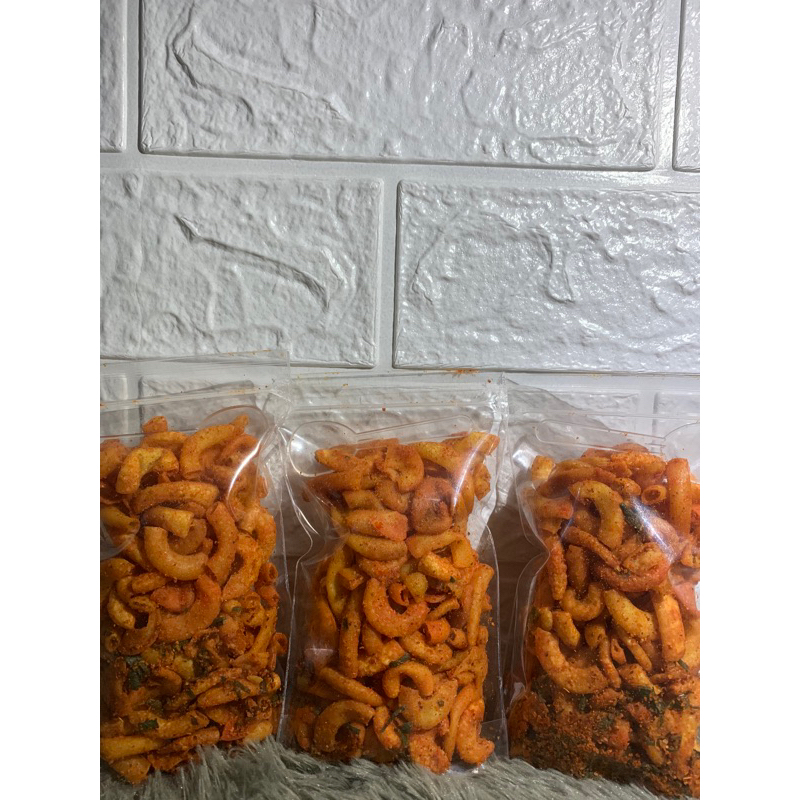 

Makaroni Pedas/Makaroni Jeletot/Makaroni Pedas Poll