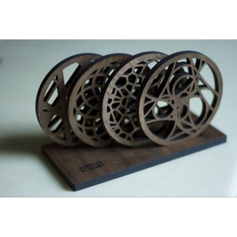 Paket Tatakan Gelas Ukiran Kayu