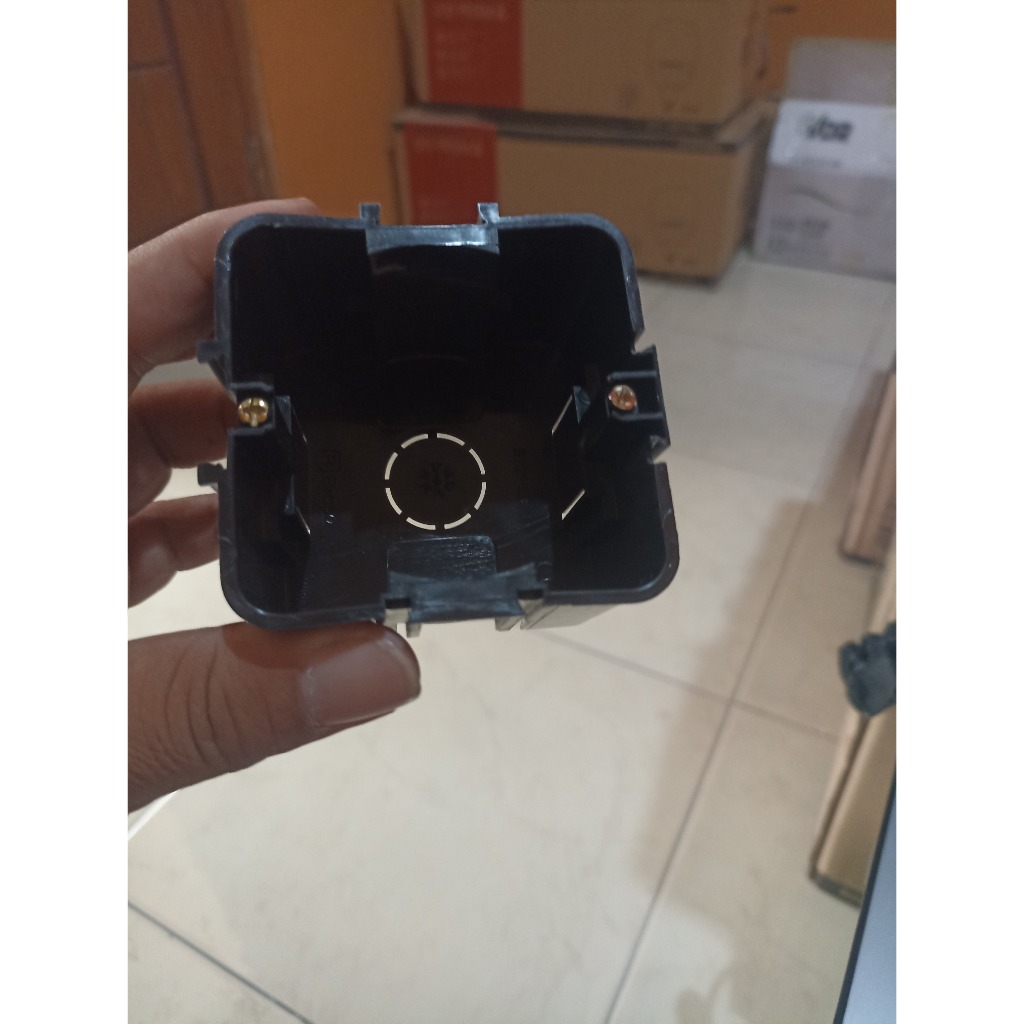 Inbow Dos IB/Inbow Dus Box Saklar Broco