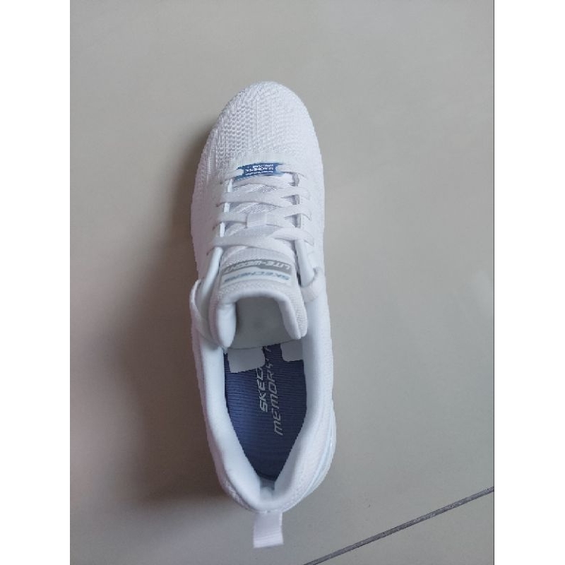 Skechers air memory foam