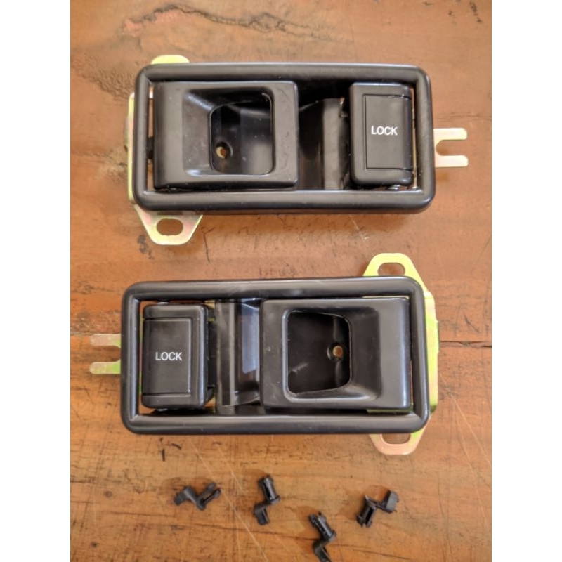 HANDLE PINTU DALAM TAFT . FEROZA