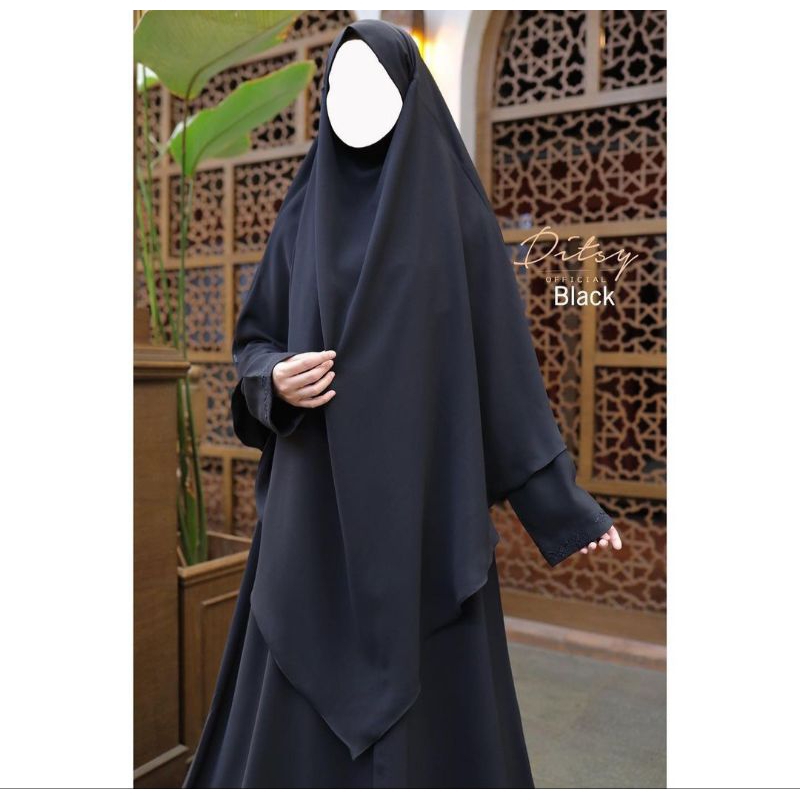 Preloved FK Ditsy Shadeeya Mazen Black Long