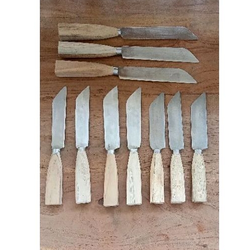 PISAU DAPUR BAJA BEKAS GERGAJI