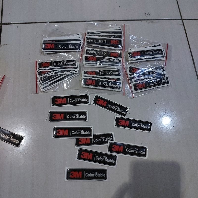 STIKER 3M EMBLEM TIMBUL 3D RESIN Black Beauty,Color Stable,Auto Film,