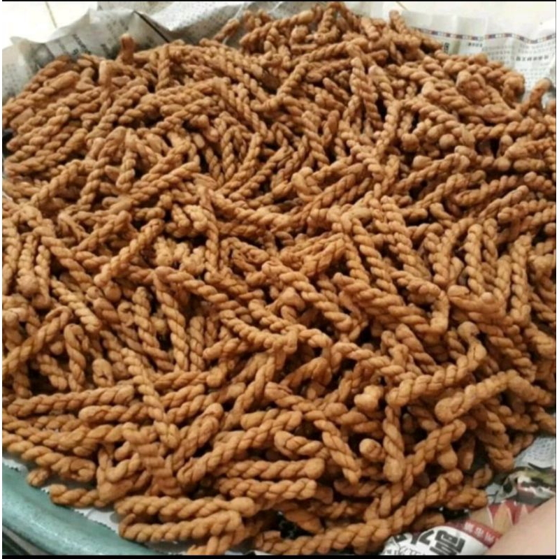 

Kue tambang / pluntir 1kg