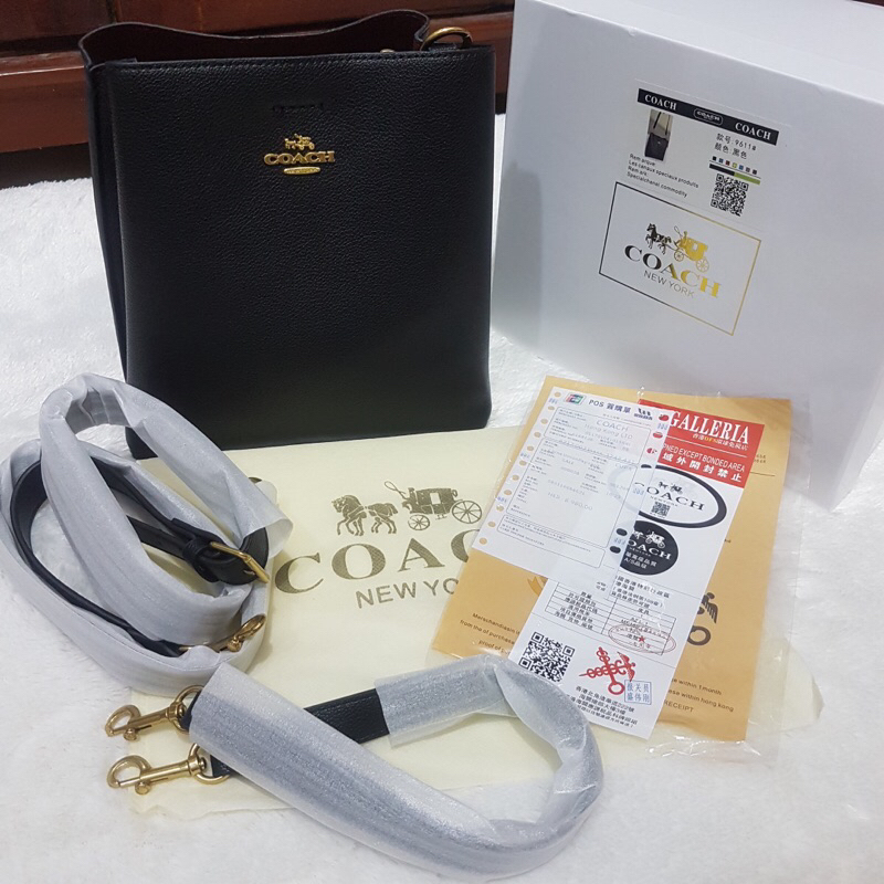 Redy Tas COACH  Small Town Bucket