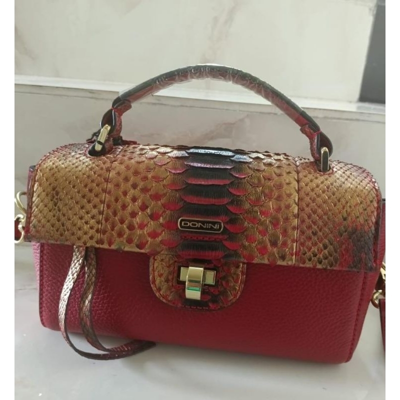 Donini Vigo Imlek red