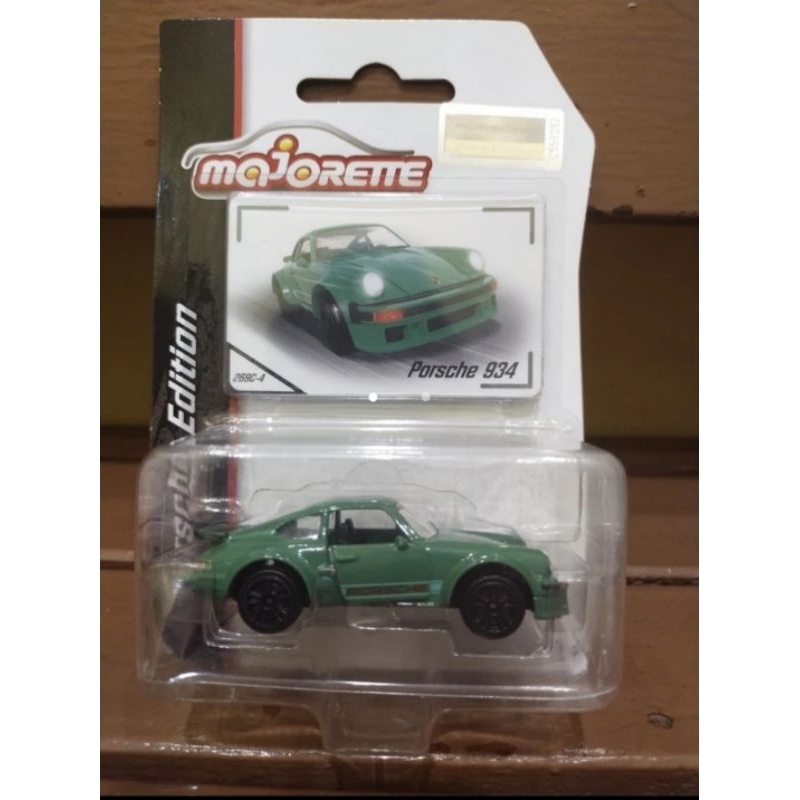 majorette porsche 934 hijau