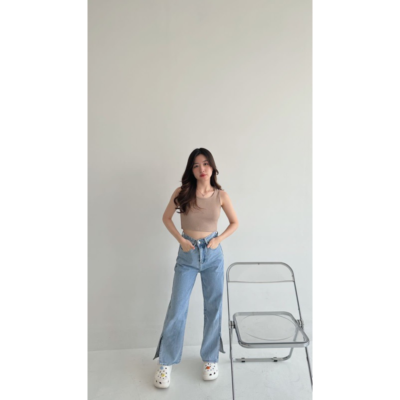 QUILLA - Crop Tanktop Korean style