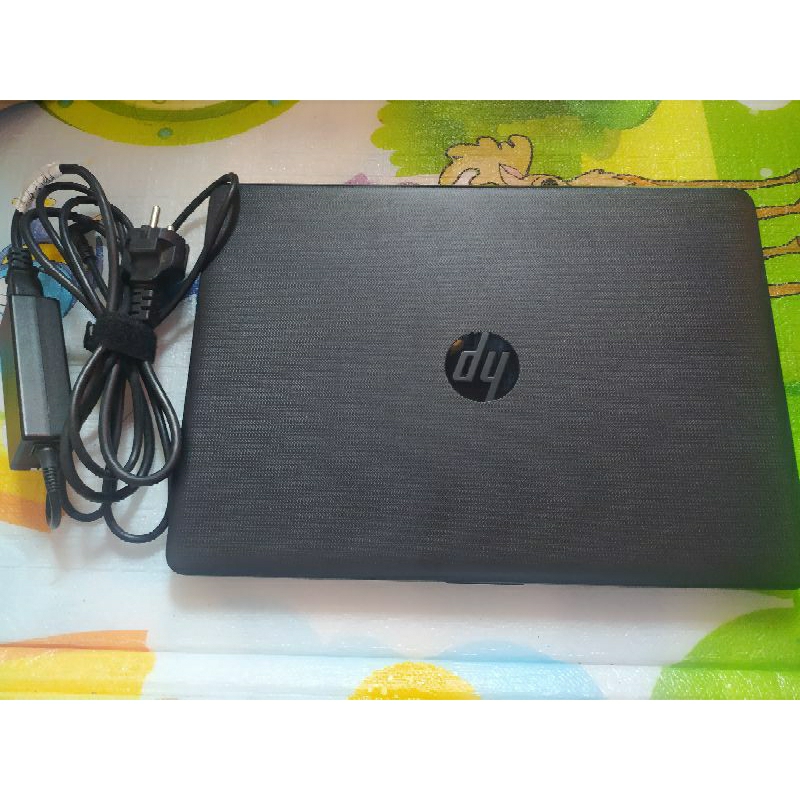 Laptop Pribadi Merek HP (Second) 14" AMD E2-9000e Radeon R2, RAM 4 HDD 500 GB