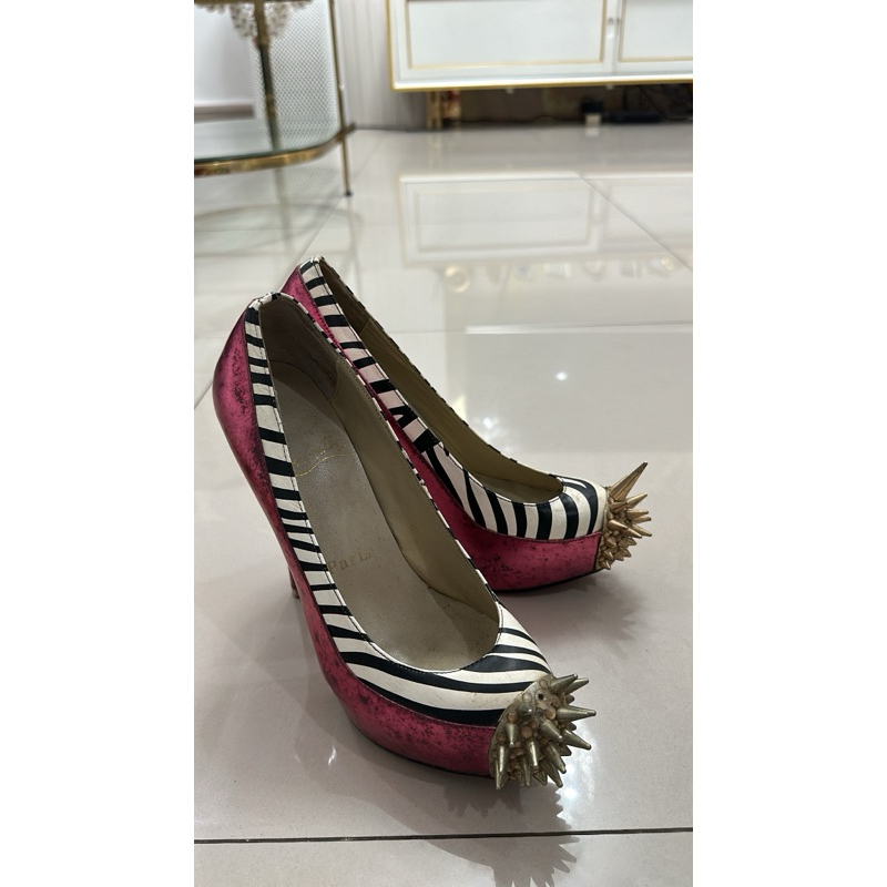 Heels Christian Louboutin Preloved
