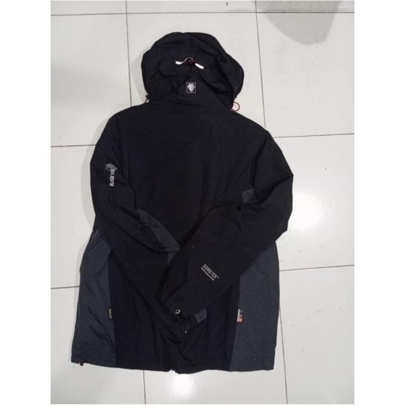 JAKET BLACKYAK GORETEX DATACHABLE SYSTEM HITAM SIZE XL