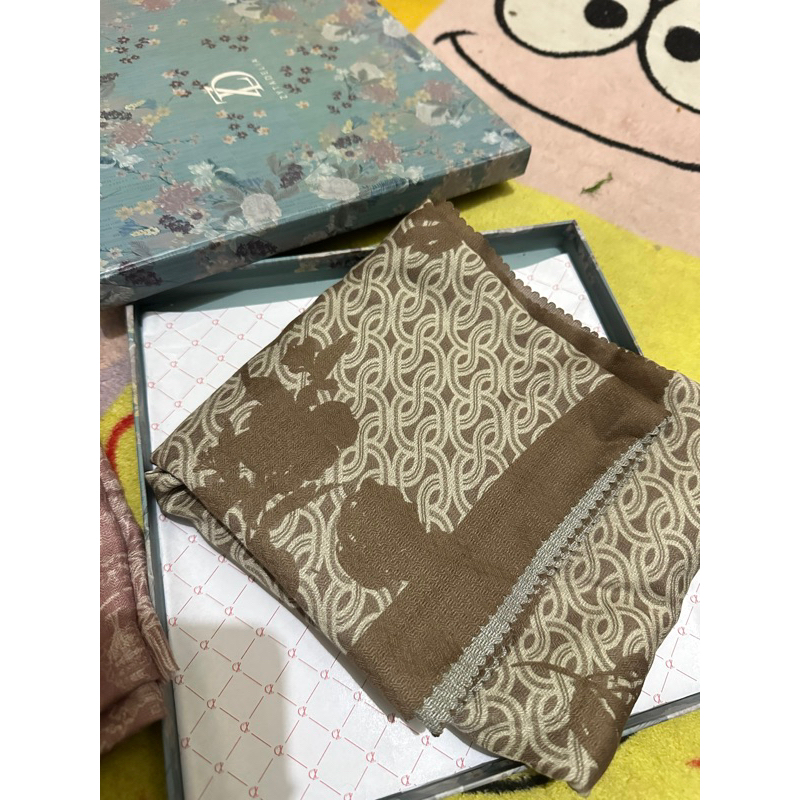 PRELOVED ZYTADELIA SCARF BROWN IDENTITY