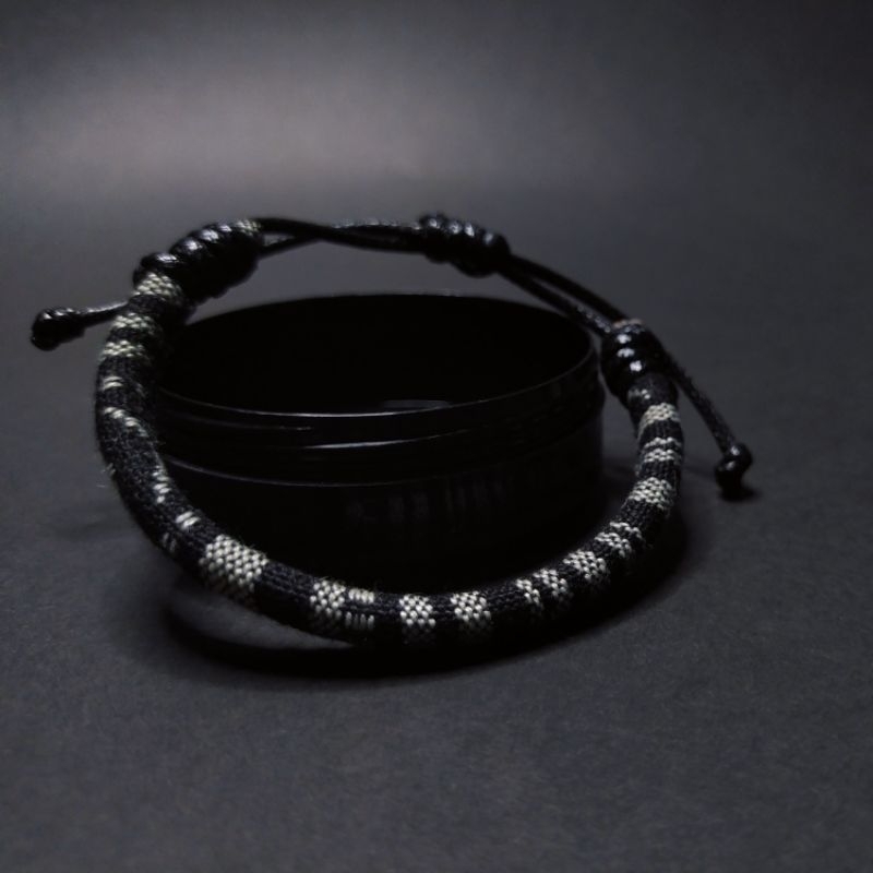 Gelang Tenun Etnic khas lombok