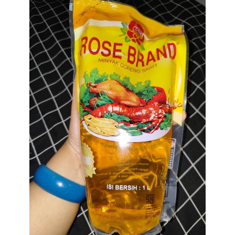 

Minyak Goreng Rosebrand 1 Liter