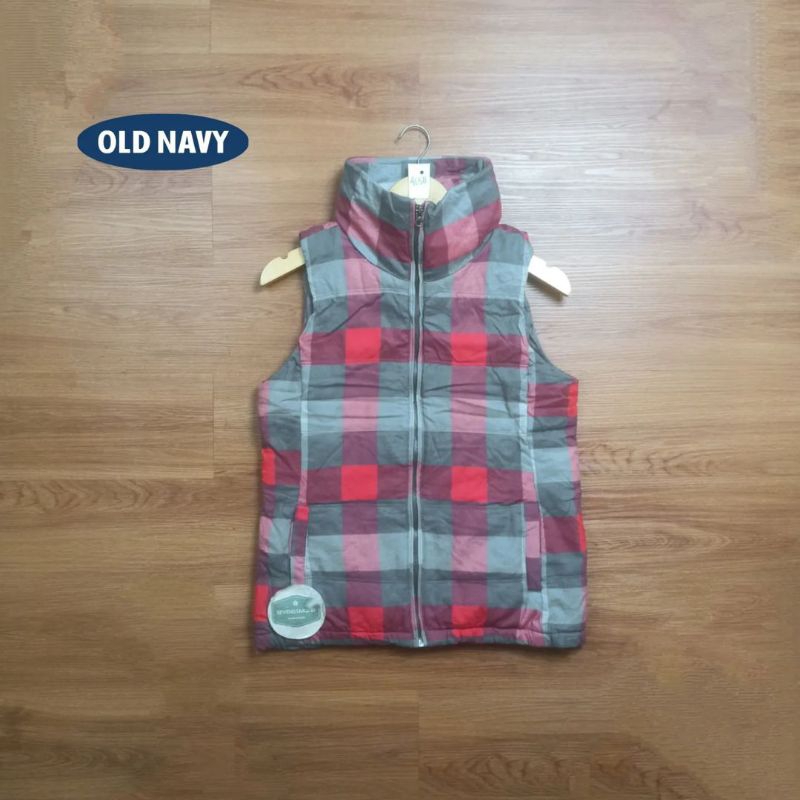 Old navy puffer vest
