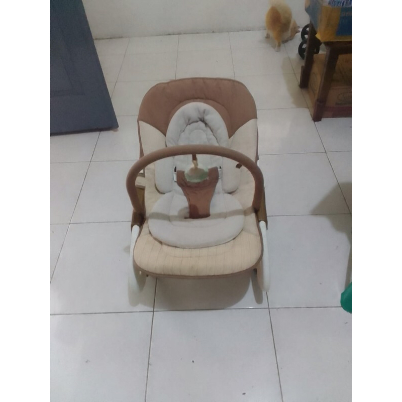 Preloved Mamalove Mama Love Baby Bouncer