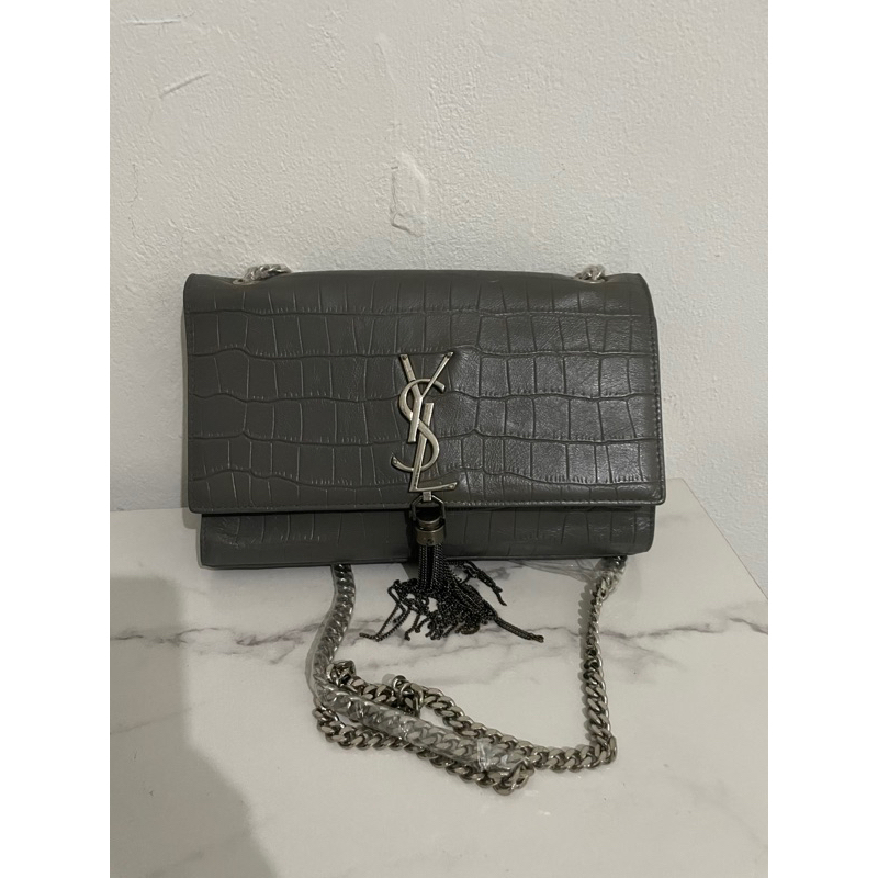 (PRELOVED) YSL Saint Laurent Kate Tassel Croc Grey Chain Tas Abu-Abu Croco Tali Rantai