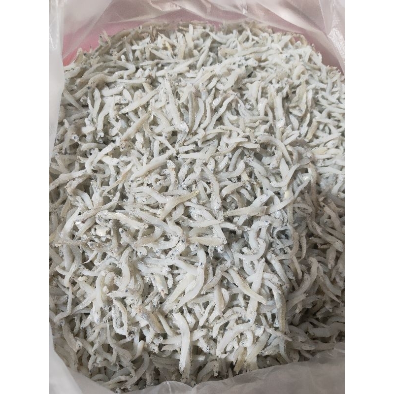 

Ikan teri medan. 100 gr