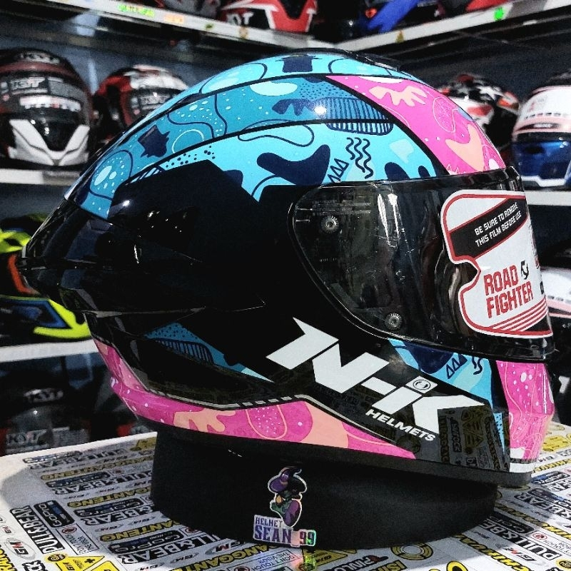 HELM NHK MARK 1 BAKTERIA BLACK BLUE PINK HELM FULL FACE