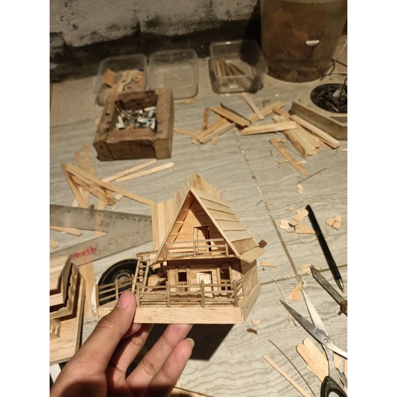 miniatur rumah dari stik es krim