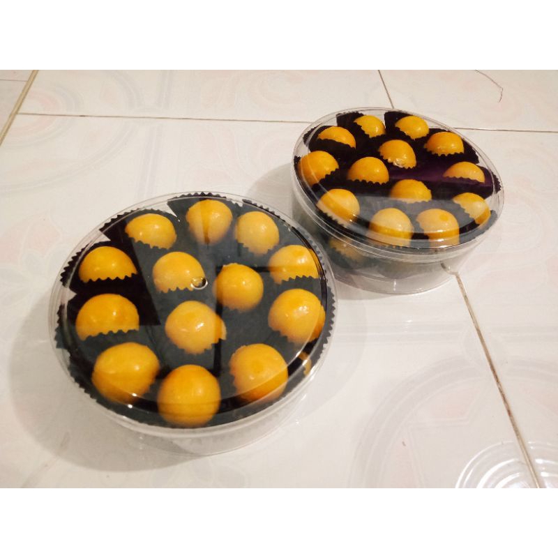 

Aneka Kue kering kastangel, thumbrint strawberry, nastar 200gram