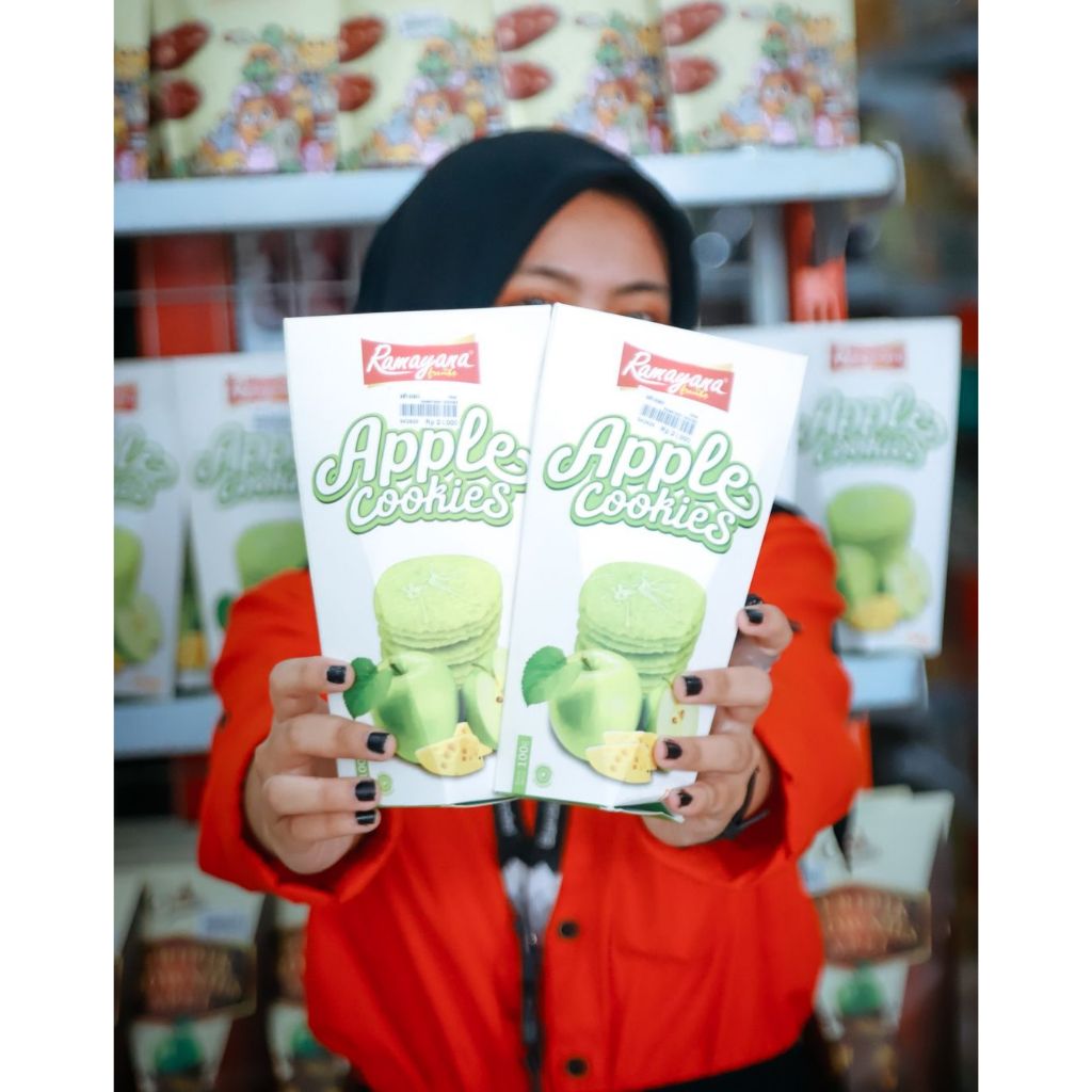 

Ramayana Apple Cookies - Cheese (100 gr) - KENDEDES OLEH-OLEH KHAS MALANG