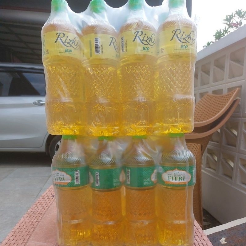 

Minyak Goreng Rizki, Fitri botol 900 Ml, 1 pack isi 12