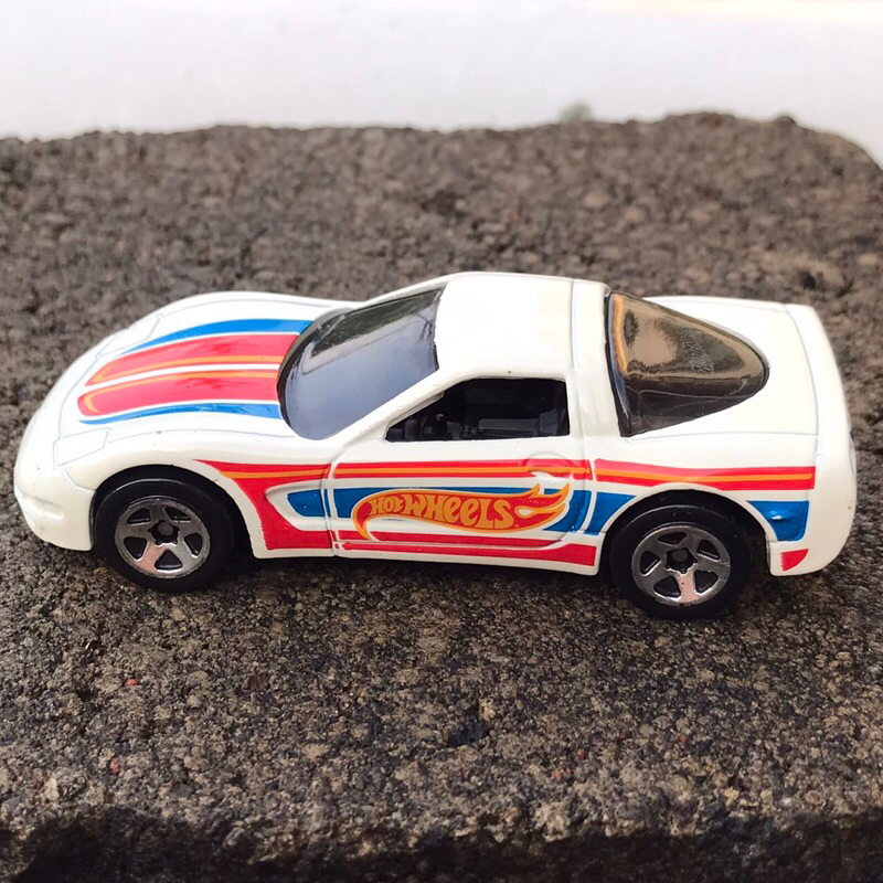 HOT WHEELS JADUL CORVETTE