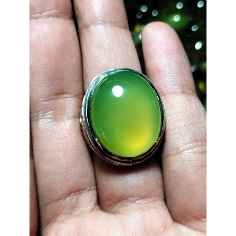 cincin batu idocrase bio solar pupis neon