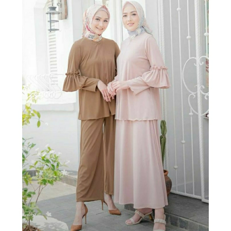 Alamanda Knit set by Wearing Klamby