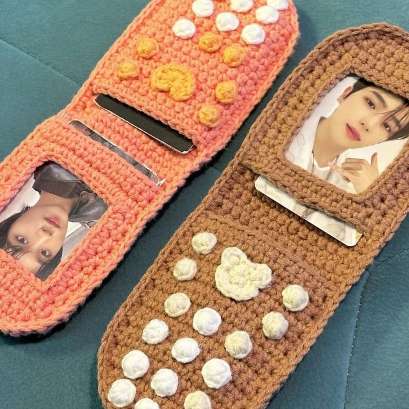 Flip Phone Photocard Crochet
