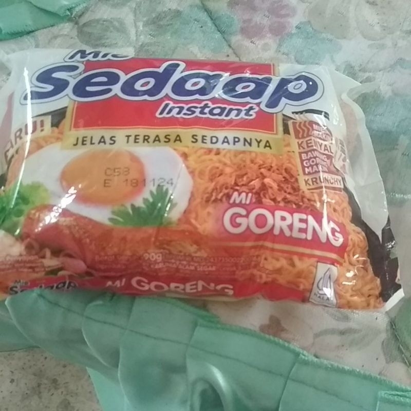 

mie sedap goreng