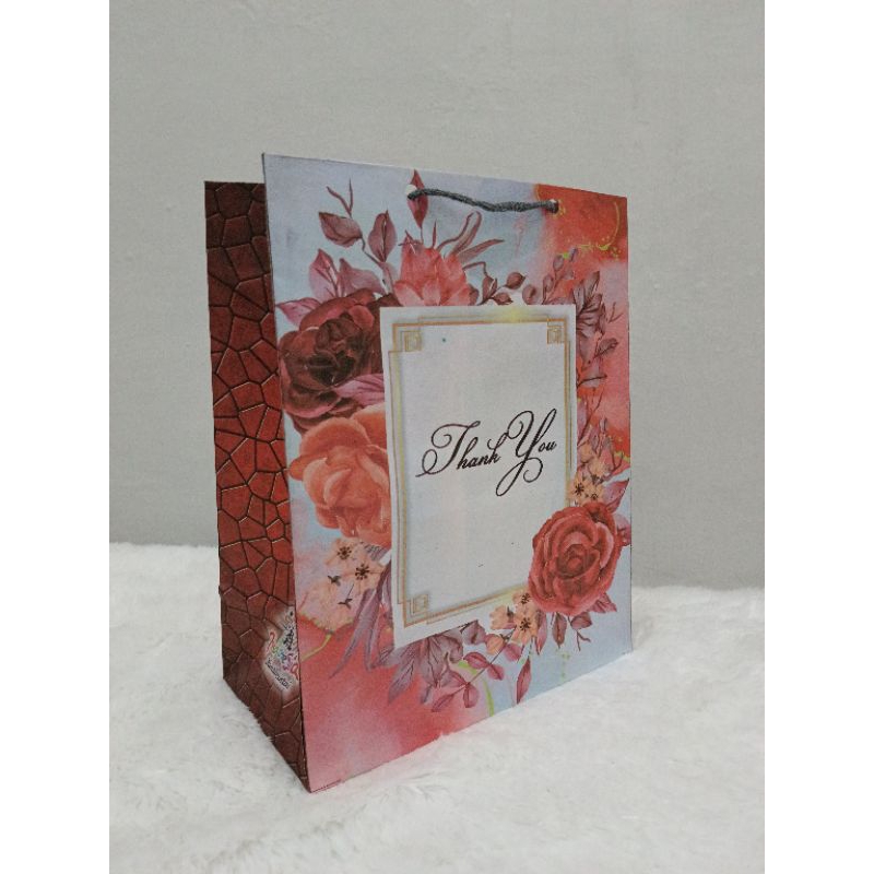 

paperbag murah motif/ paperbag souvenir uk 20x10x25