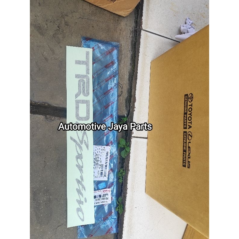 Stiker Pintu TRD Sportivo Rush 2019-2021 Yaris 2019-2021