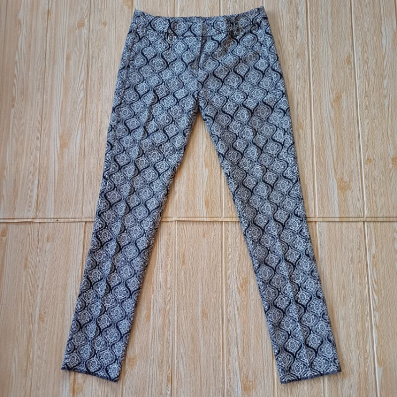 CELANA WANITA MOTIF BATIK (PRELOVED)
