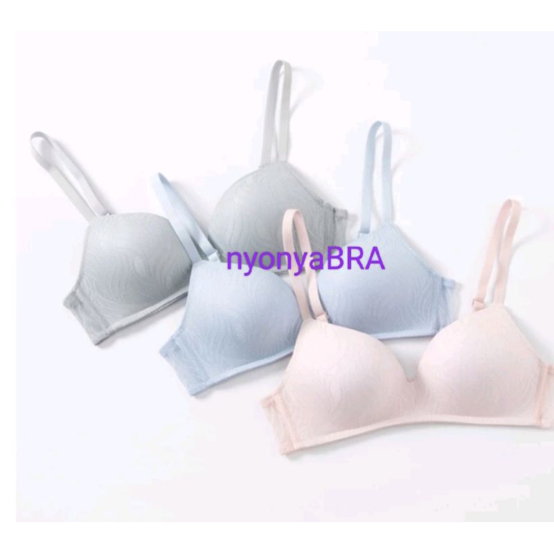 Young curves bra tanpa kawat 32,34,36B, C03-10356