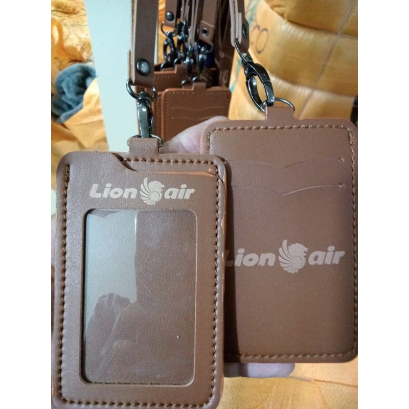 

NAME TAG ID CARD HOLDER LION AIR