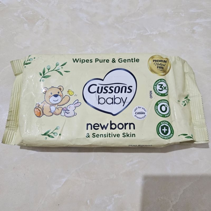 Tissue Basah Cussons NewBorn 45s | cussons baby wipes newborn