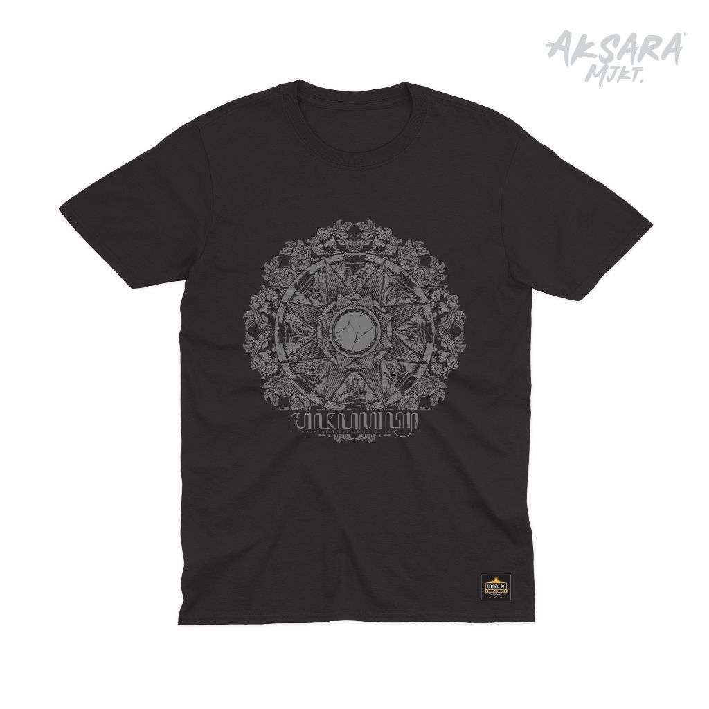 AKSARA KAOS MAJAPAHIT "SURYA MAJAPAHIT BATU" LENGAN PENDEK & PANJANG - PRIA DAN WANITA