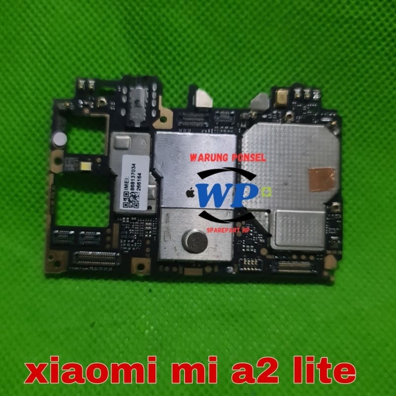 MESIN XIAOMI MI A2 LITE HIDUP NORMAL.TINGGAL PAKAI